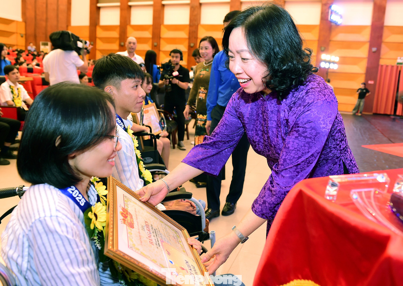 tp-xuantung-nghilucviet5.jpg
