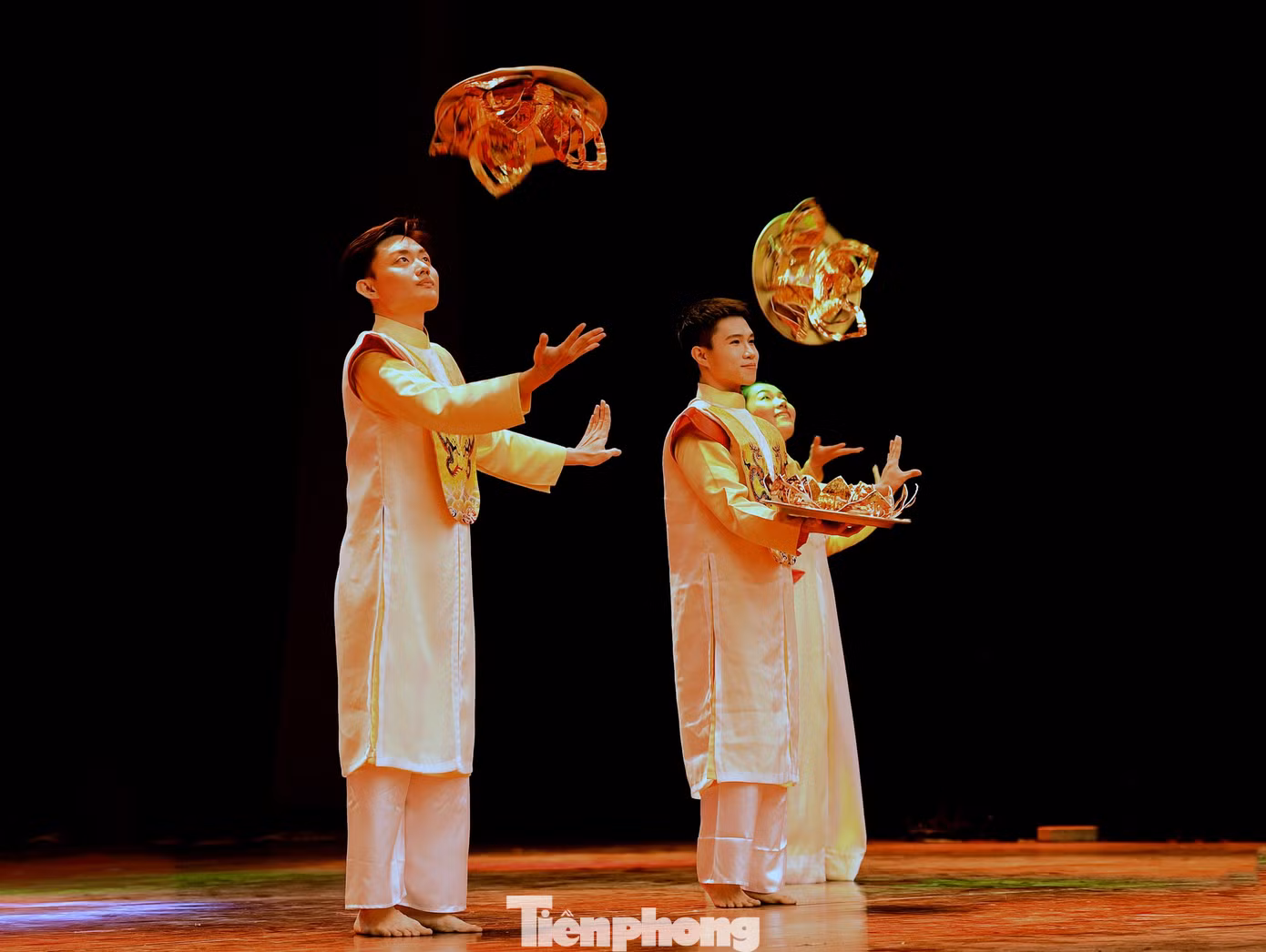 tp-tauthanhnien-dongnama-vietnam23.jpg