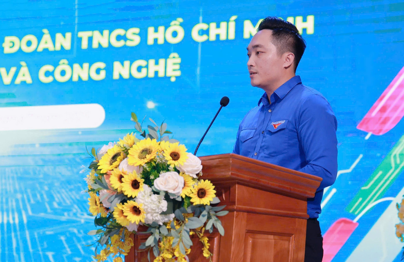 Anh Trần Xuân Bách - Bí thư Đoàn Thanh niên Bộ KH&CN phát biểu. Ảnh: BTC tienphong-tranxuanbach.jpg
