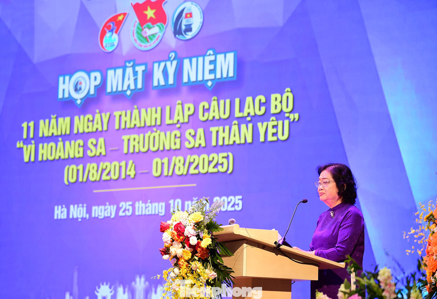 Bà Trương Mỹ Hoa phát biểu tại chương trình. Ảnh: Xuân Tùng tp-biendao7.jpg
