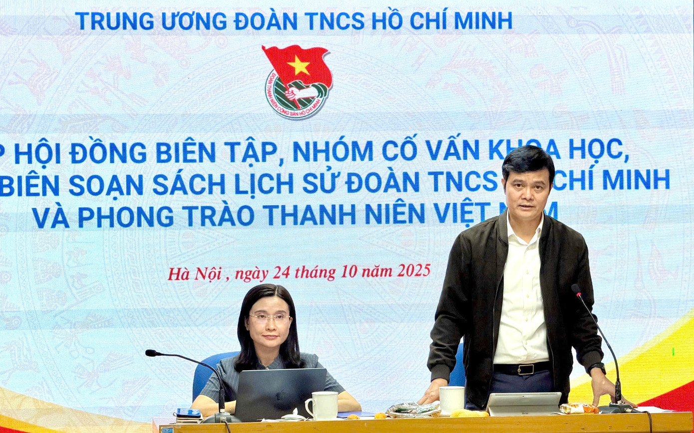 Anh Bùi Quang Huy phát biểu tại cuộc họp. Ảnh: BTC tienphong-hophoidong2.jpg