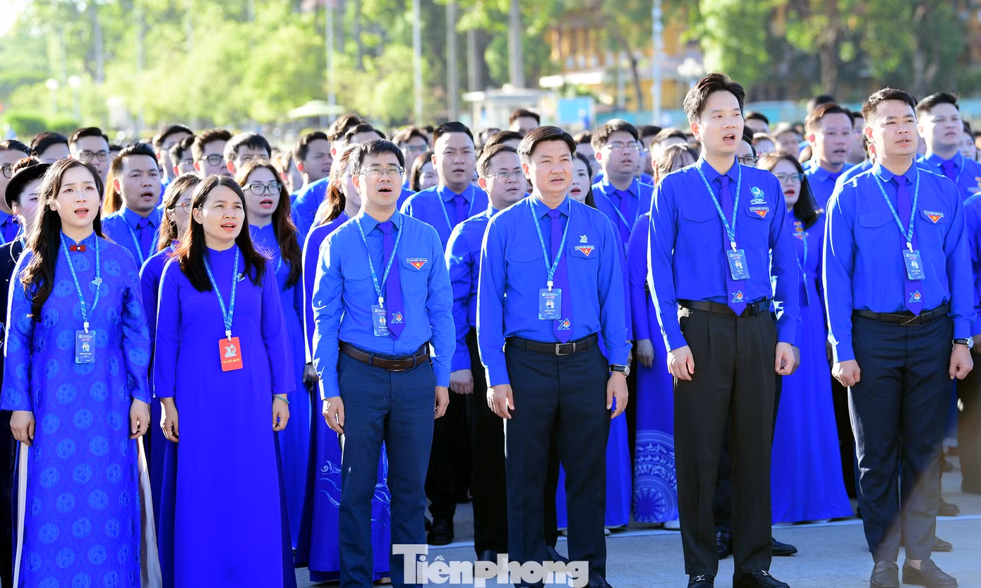 tp-daihoidoan-baocong7.jpg