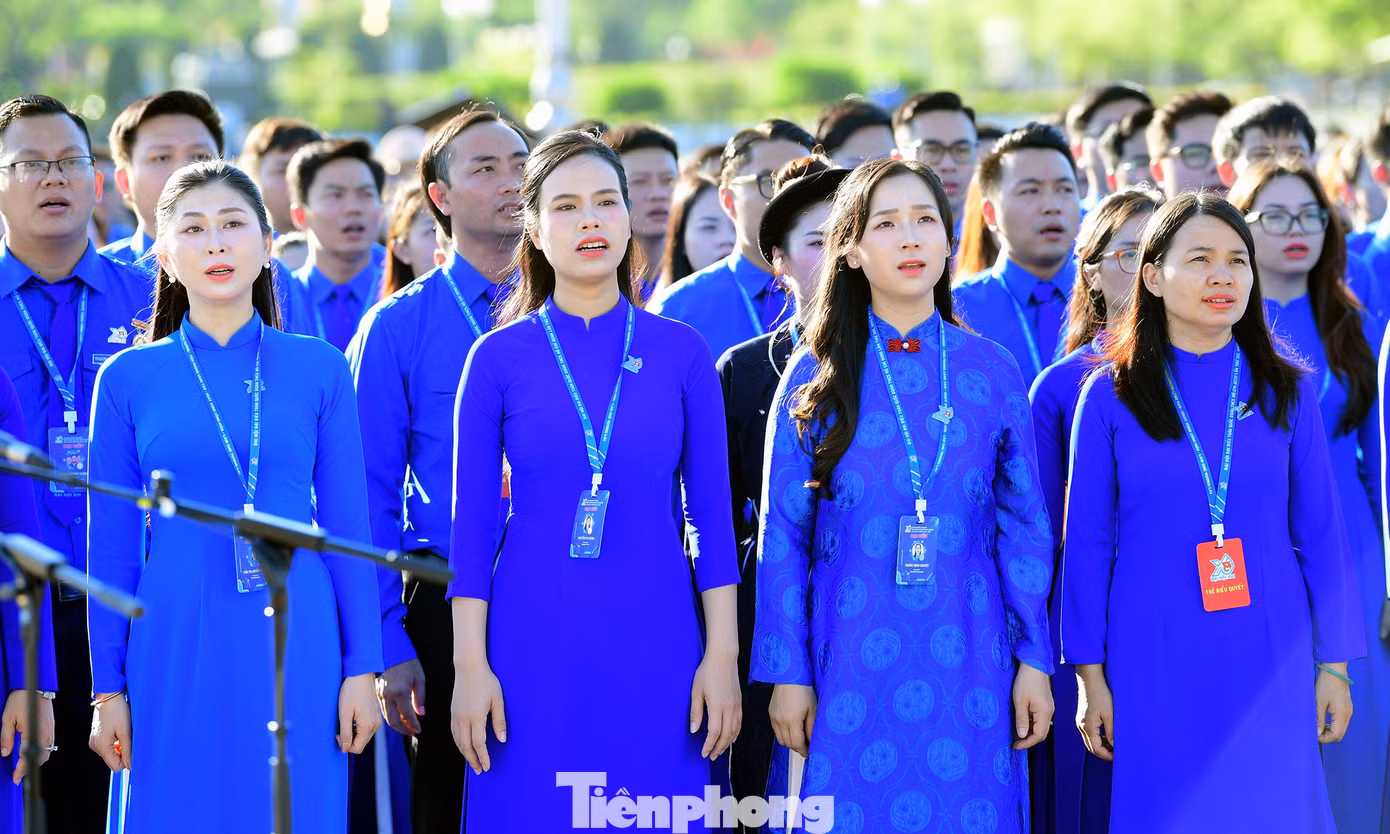 tp-daihoidoan-baocong6.jpg