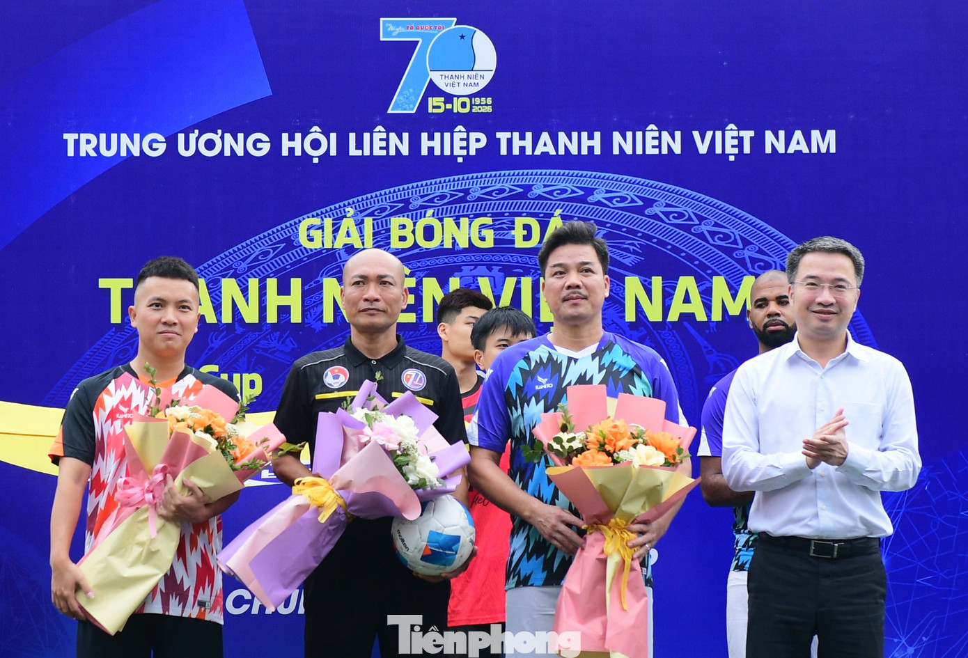 tp-bongda-thanhnien19.jpg