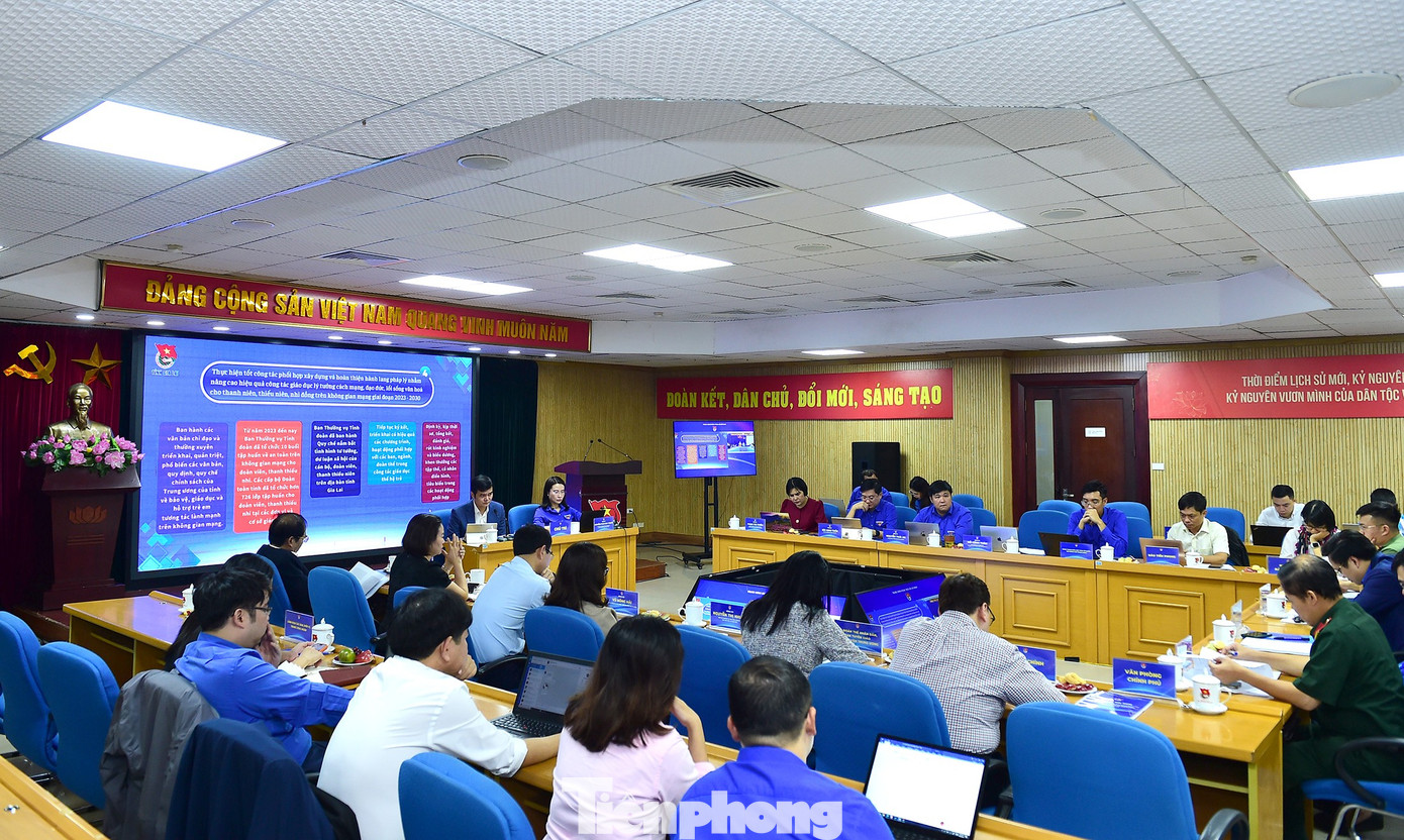 Quang cảnh hội nghị tại điểm cầu T.Ư Đoàn. Ảnh: Xuân Tùng tp-hoinghi-soket3.jpg