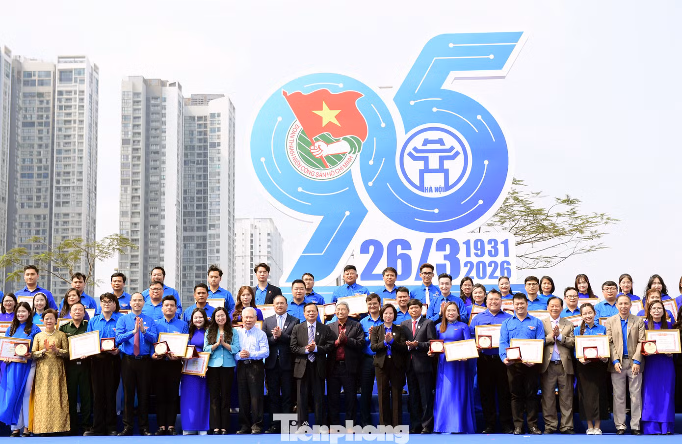 tp-thanhdoan-hanoi-95nam27.jpg
