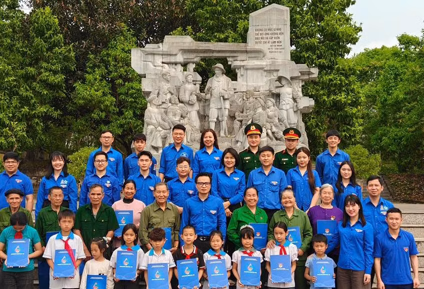 thainguyen-thanhnienxungphong.jpg