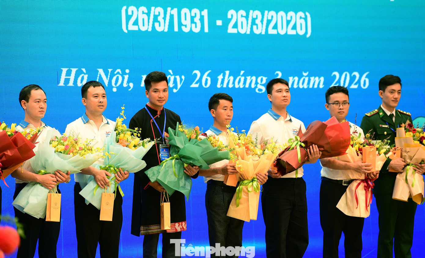 tp-thutuong-vannghe-thanhnien11.jpg