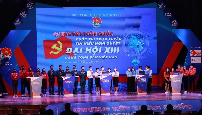 2021-cuoc-thi-th-dh-dang-xiii.jpg