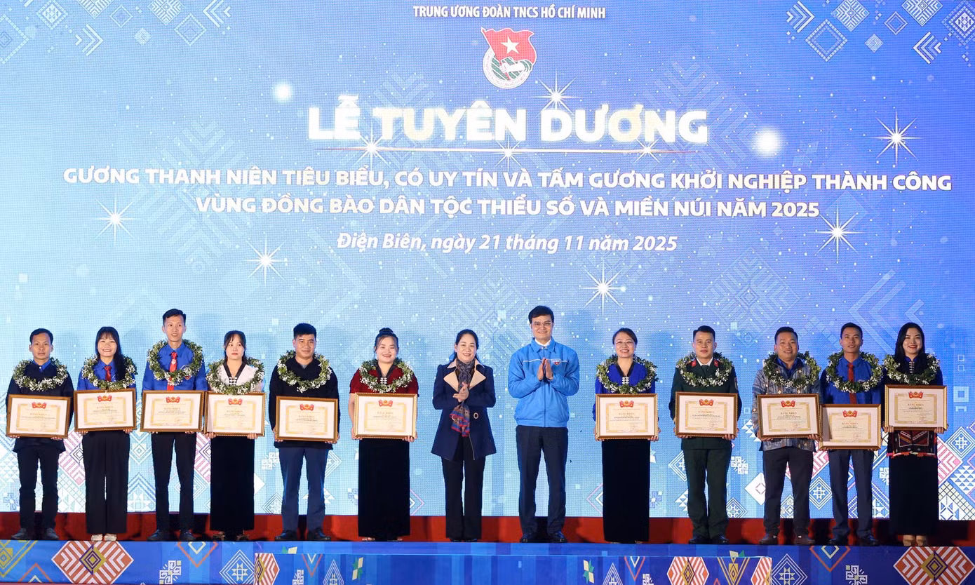 tienphong-thanhniendantoc7.jpg