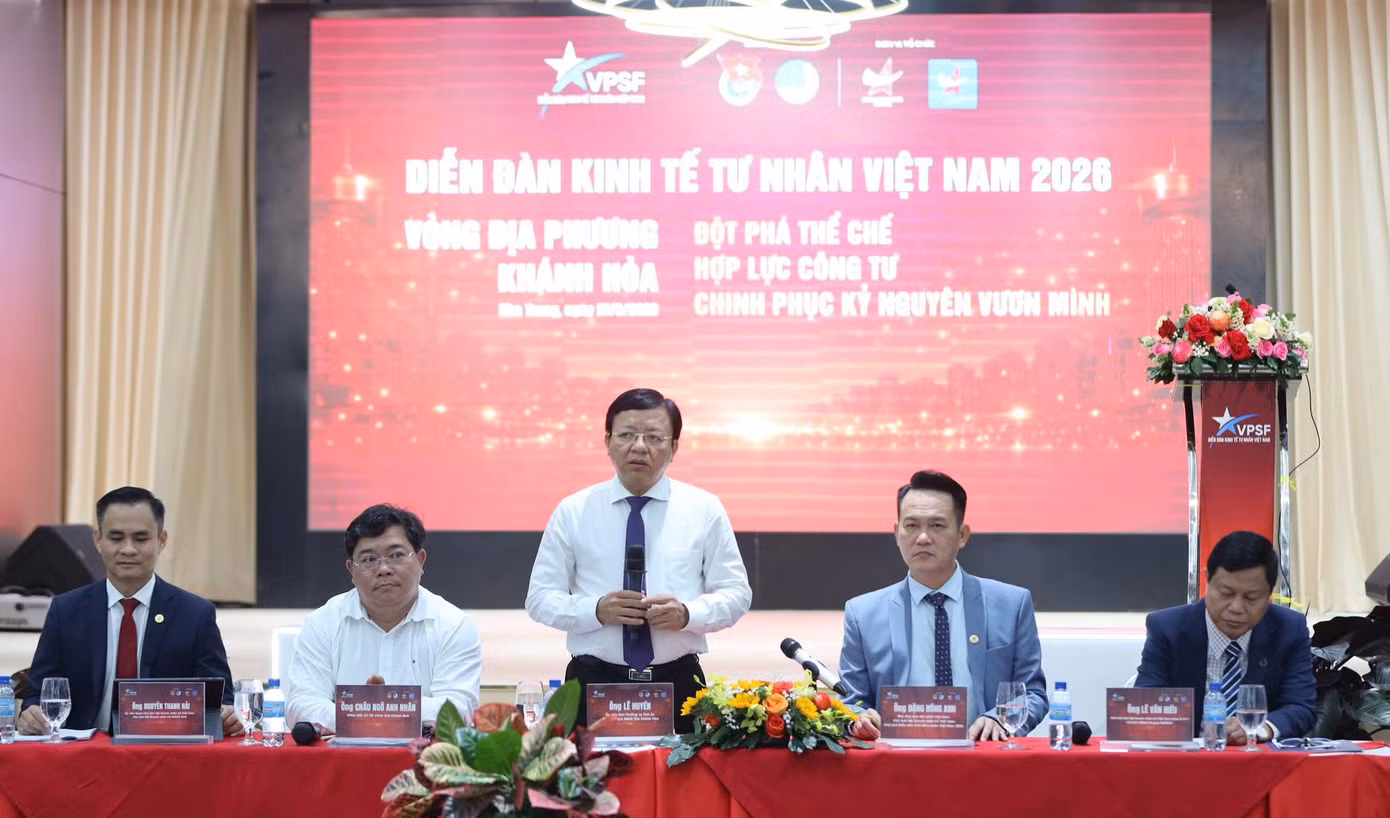 tienphong-diendan-kinhtetunhan2.jpg