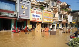 Thái Nguyên tan hoang sau mưa lũ