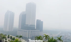 Hà Nội 'chìm nghỉm' trong ô nhiễm không khí 