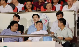  Đua vô địch V.League - Quyền lực của đồng tiền 