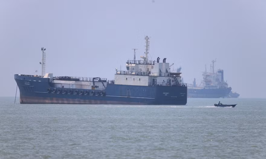 Liên Hợp Quốc giải cứu 11.000 thuyền viên mắc kẹt ở eo biển Hormuz