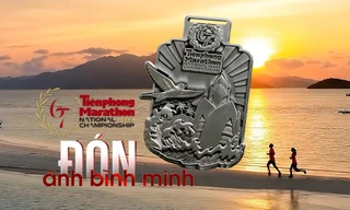 Cận cảnh medal, áo thi đấu và túi racekit Giải Vô địch Quốc gia Marathon - Báo Tiền Phong lần thứ 67