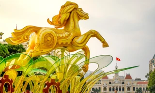 Đường hoa Nguyễn Huệ trước đêm khai mạc