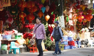 Phố cổ Hà Nội 'thay áo mới' sau một đêm: Đường thông, hè thoáng chưa từng thấy