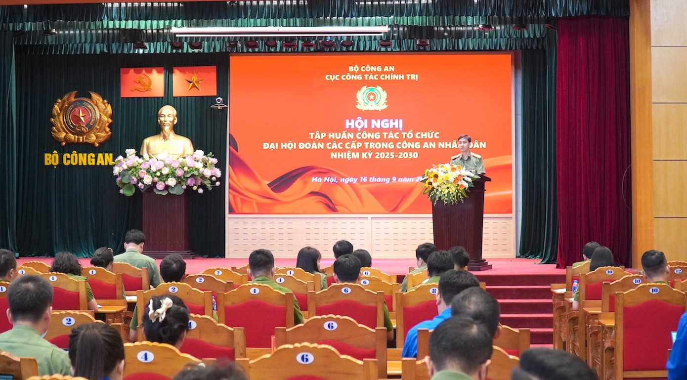 Toàn cảnh hội nghị tập huấn. lin04885.jpg