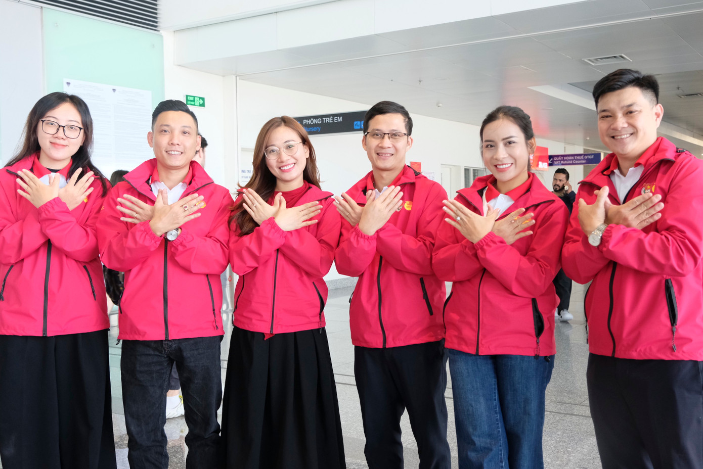 “Hành trình đỏ nghiên cứu, học tập của thanh niên năm 2025” là hoạt động đối ngoại thanh niên có ý nghĩa quan trọng, góp phần thắt chặt tình hữu nghị giữa tuổi trẻ hai nước Việt Nam - Trung Quốc. dsf0495.jpg