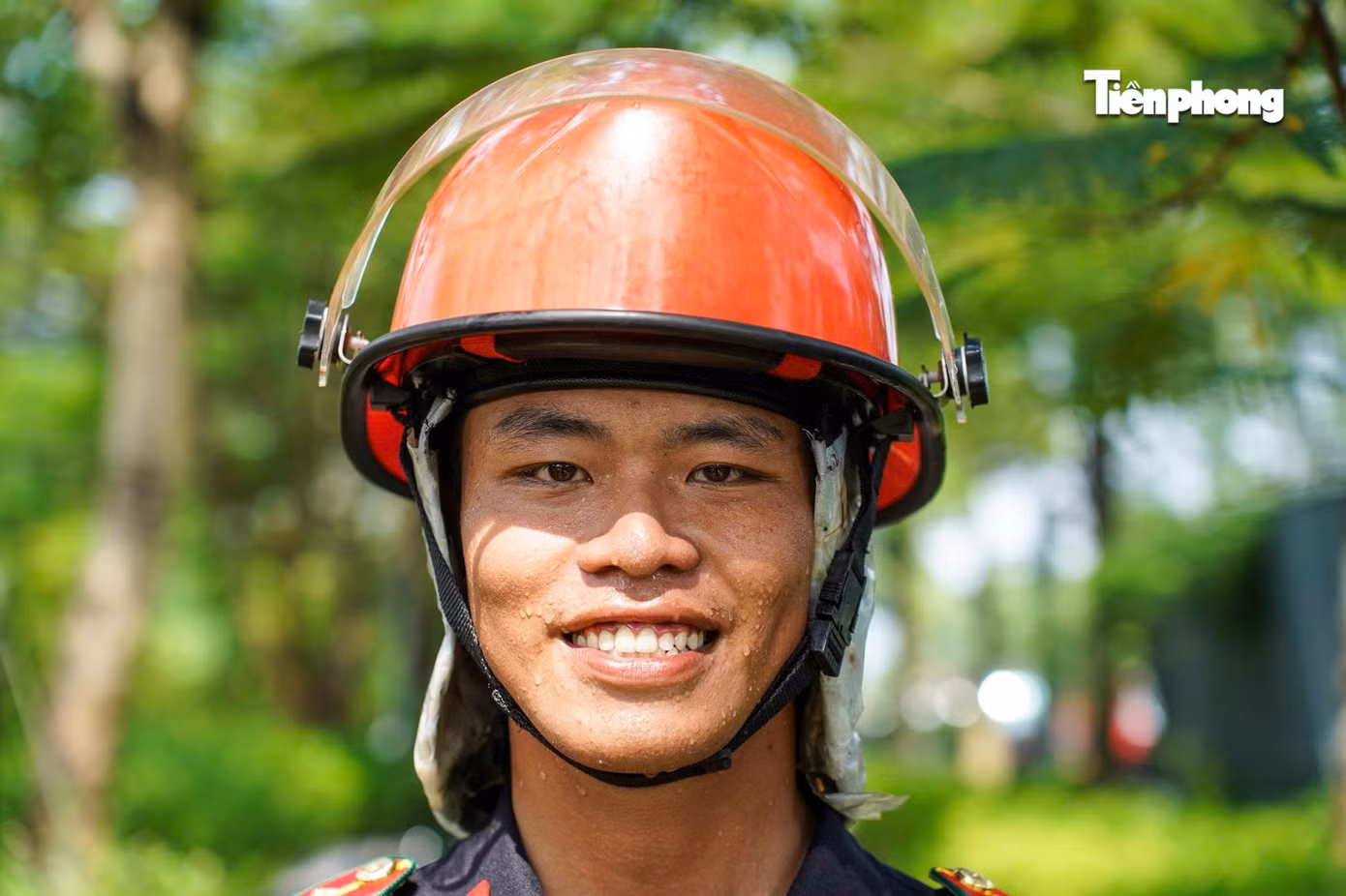 Hoàng Phương Nam (SN 2002, quê ở Quảng Trị), thuộc khối Cảnh sát Phòng cháy chữa cháy.