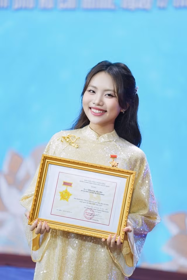 b8-phuong-my-chi.jpg