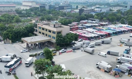 Bãi đỗ xe Vạn Thuận hoạt động thế nào giữa trung tâm Hà Nội?