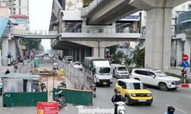 Rào chắn dự án Yên Xá chậm thu hồi, giao thông Trần Phú – Phùng Hưng vẫn ùn ứ