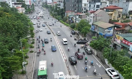 Hà Nội: Cấm xe từ đường Xuân Diệu rẽ trái sang trục đường Âu Cơ - Nhật Tân