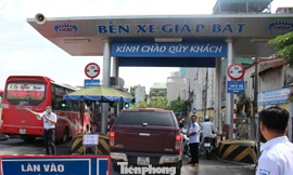 Bến xe ở Hà Nội đang cho phương tiện vào đón trả khách thế nào?