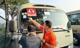 Kiểm tra gần 1.000 xe đưa đón học sinh Hà Nội, phát hiện một số bất cập