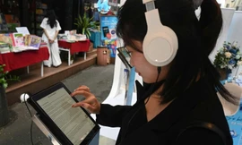 Tạm dừng khẩn cấp cuộc thi Viết chữa lành