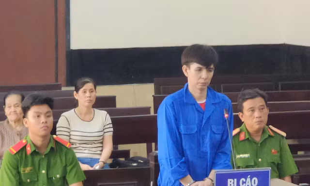 Lĩnh 19 năm tù vì truy sát 3 người trong gia đình nhà vợ 