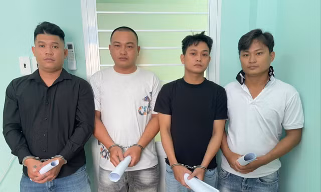 Nhóm đối tượng giả làm 'cò lúa', chủ lúa để diễn kịch, lừa đảo hơn 3,3 tỷ đồng
