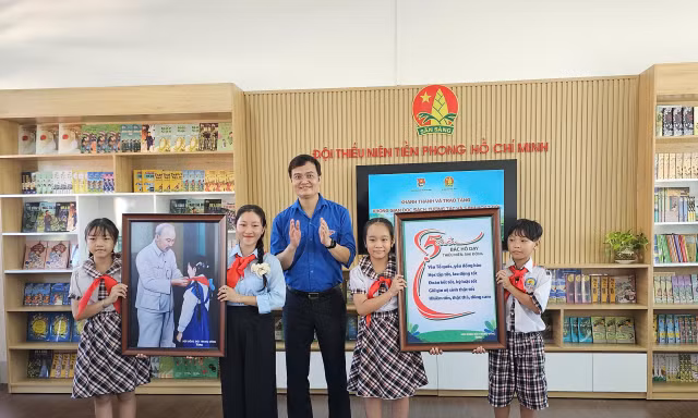 Bí thư thứ nhất T.Ư Đoàn: Thanh niên là lực lượng dẫn dắt chuyển đổi số ở cơ sở