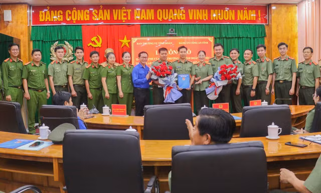 Thành lập Đoàn Thanh niên Công an tỉnh Vĩnh Long sau hợp nhất