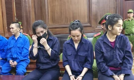 Các bị cáo tại phiên tòa.