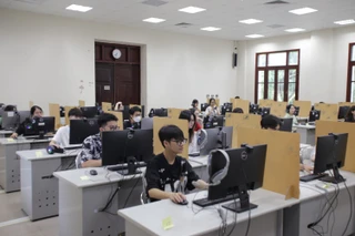 Đại học Quốc gia TP.HCM lập bài thi tiếng Anh chuẩn hóa đầu ra 