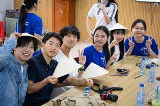 Ảnh: CLB Báo chí - Truyền thông THPT chuyên Trần Đại Nghĩa 