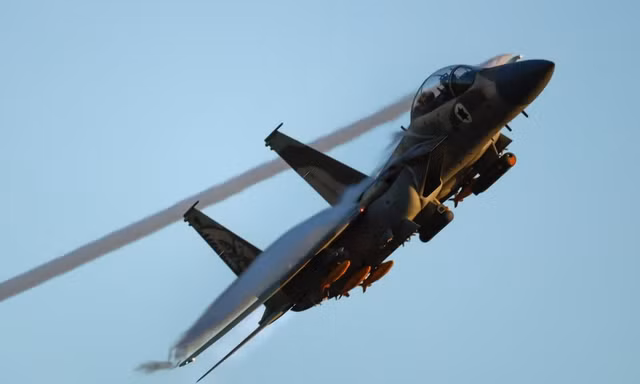 Mỹ tìm thấy phi công máy bay F-15 bị bắn rơi ở Iran