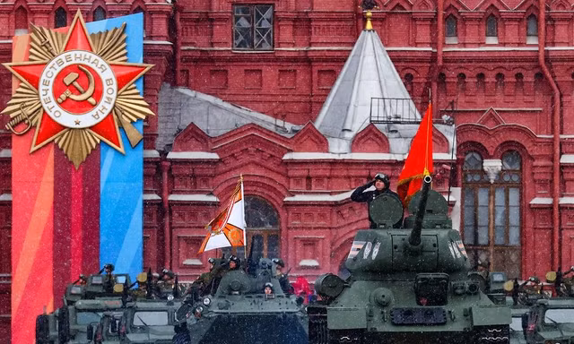 Nga bỏ màn trình diễn khí tài trong lễ duyệt binh Ngày Chiến thắng