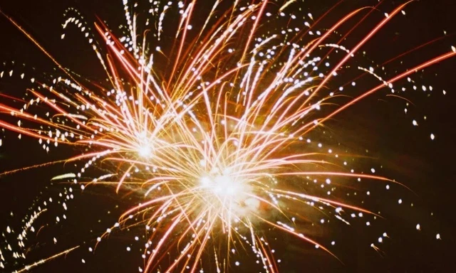 Trung Quốc: Nổ lớn do bắn pháo, 10 người thương vong