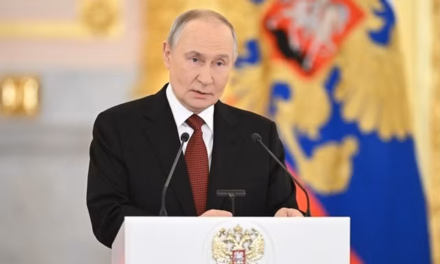 Điện Kremlin: Nga được mời tham gia Hội đồng Hòa bình