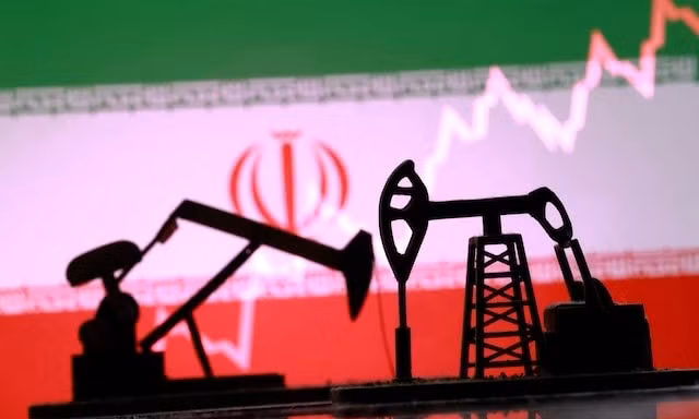 Mỹ dỡ bỏ lệnh trừng phạt với 140 triệu thùng dầu Iran