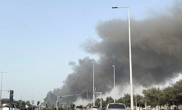 UAE bắt giữ 45 người vì chia sẻ hình ảnh các cuộc tấn công của Iran