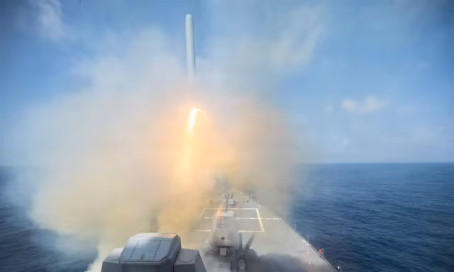 Tổng thống Donald Trump: Mỹ phóng 49 tên lửa Tomahawk vào Iran