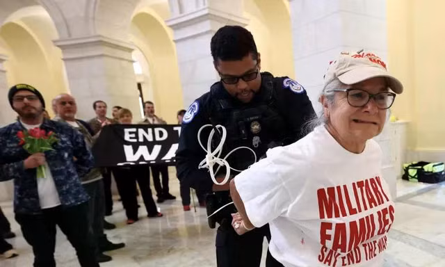 Mỹ: Biểu tình phản đối chiến tranh ở Iran, nhiều người bị bắt giữ