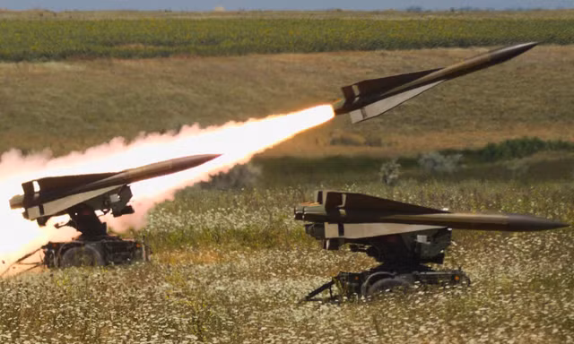 Tổng thống Ukraine đề xuất xây dựng lá chắn phòng không chung với các đồng minh