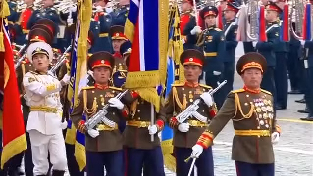 Quân nhân Triều Tiên tham gia lễ duyệt binh trên Quảng trường Đỏ