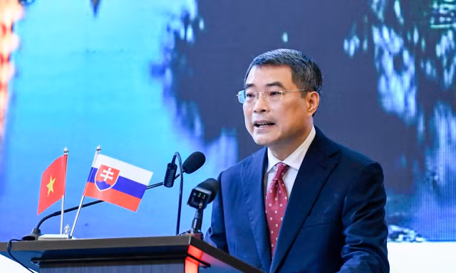 Thủ tướng Lê Minh Hưng: Việt Nam là điểm đến đầu tư hấp dẫn